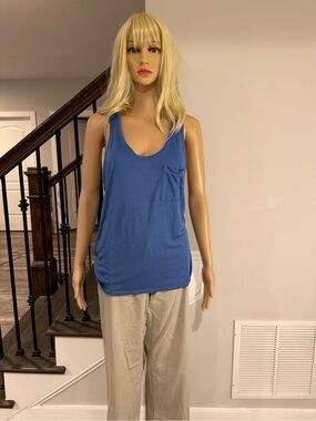 J Crew Sleeveless Scoop Pocket Tank Top in Blue